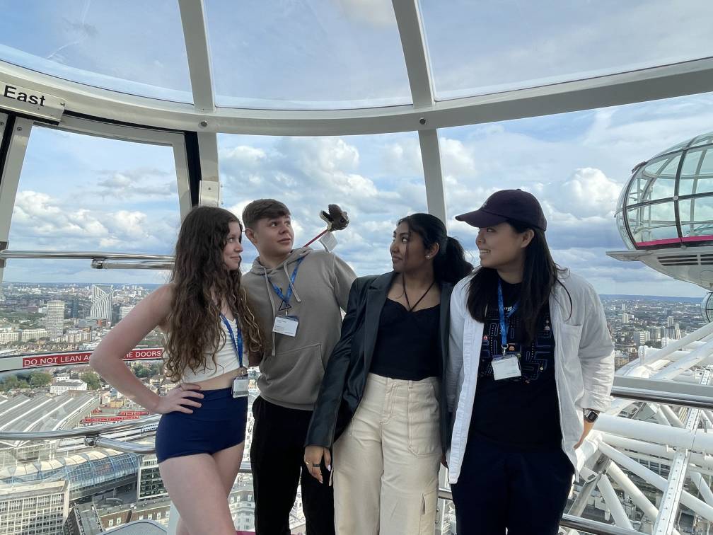 Exploring the City with Friends