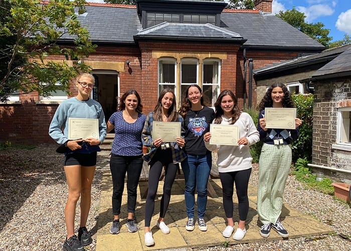 Reach Cambridge - London Summer Program
