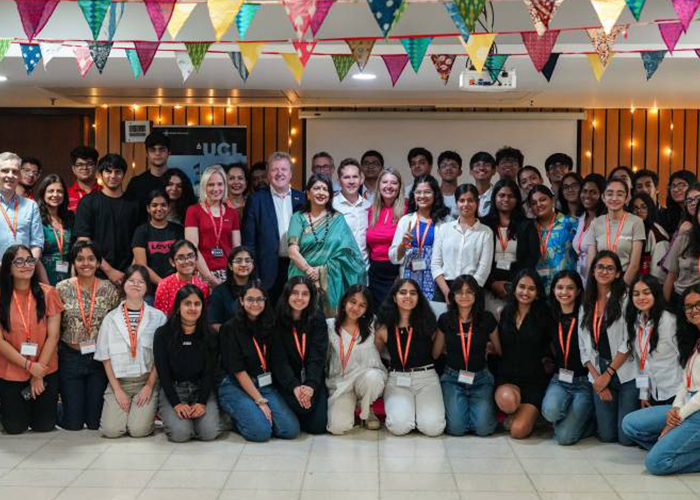 UCL (University College London) Pre-University Summer School