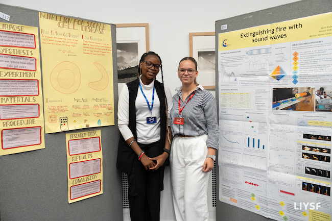 Participants at Science bazaar