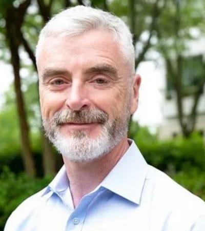 Dr Michael Moloney, LIYSF student in 1986, CEO of the American Institute of Physics